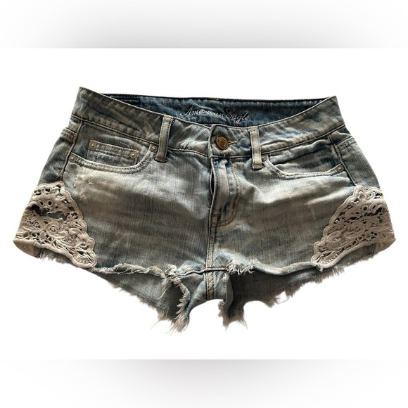 Women's Denim Lace Trim Cut Off Shorts - Picture 1 of 6